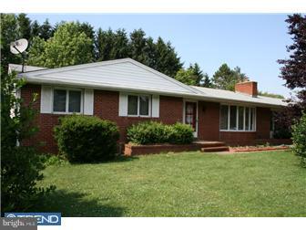 160 Upper Ferry Road Ewing, NJ 08618 - Photo 1 of 10 Exterior Front
