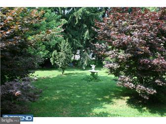 160 Upper Ferry Road Ewing, NJ 08618 - Photo 10 of 10 Exterior Back