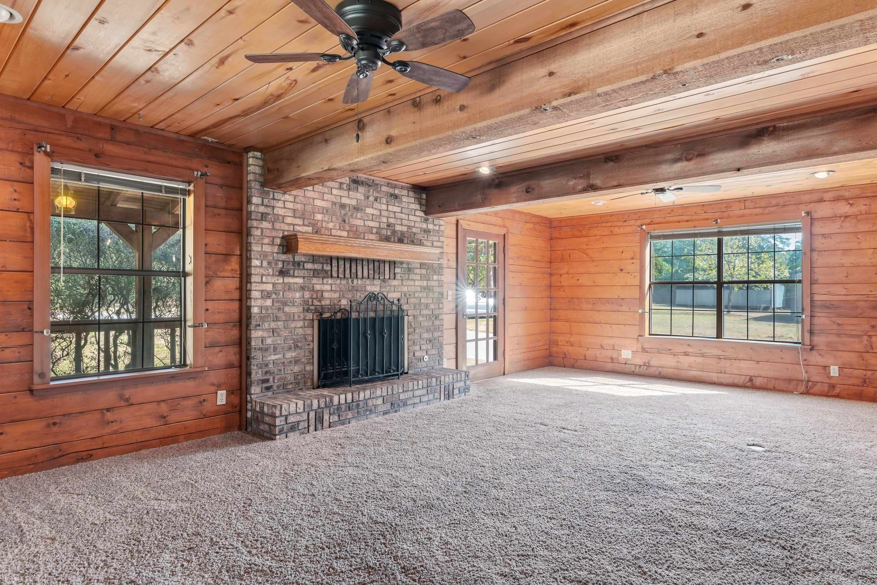 18337 Eastside Road Troup, TX 75789 - Photo 4 of 49 Gallery Image 4