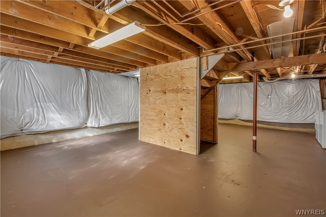 6000 Newhouse Road Clarence, NY 14051 - Photo 38 of 44