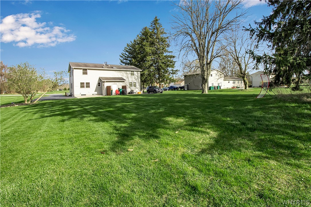 6000 Newhouse Road Clarence, NY 14051 - Photo 7 of 44