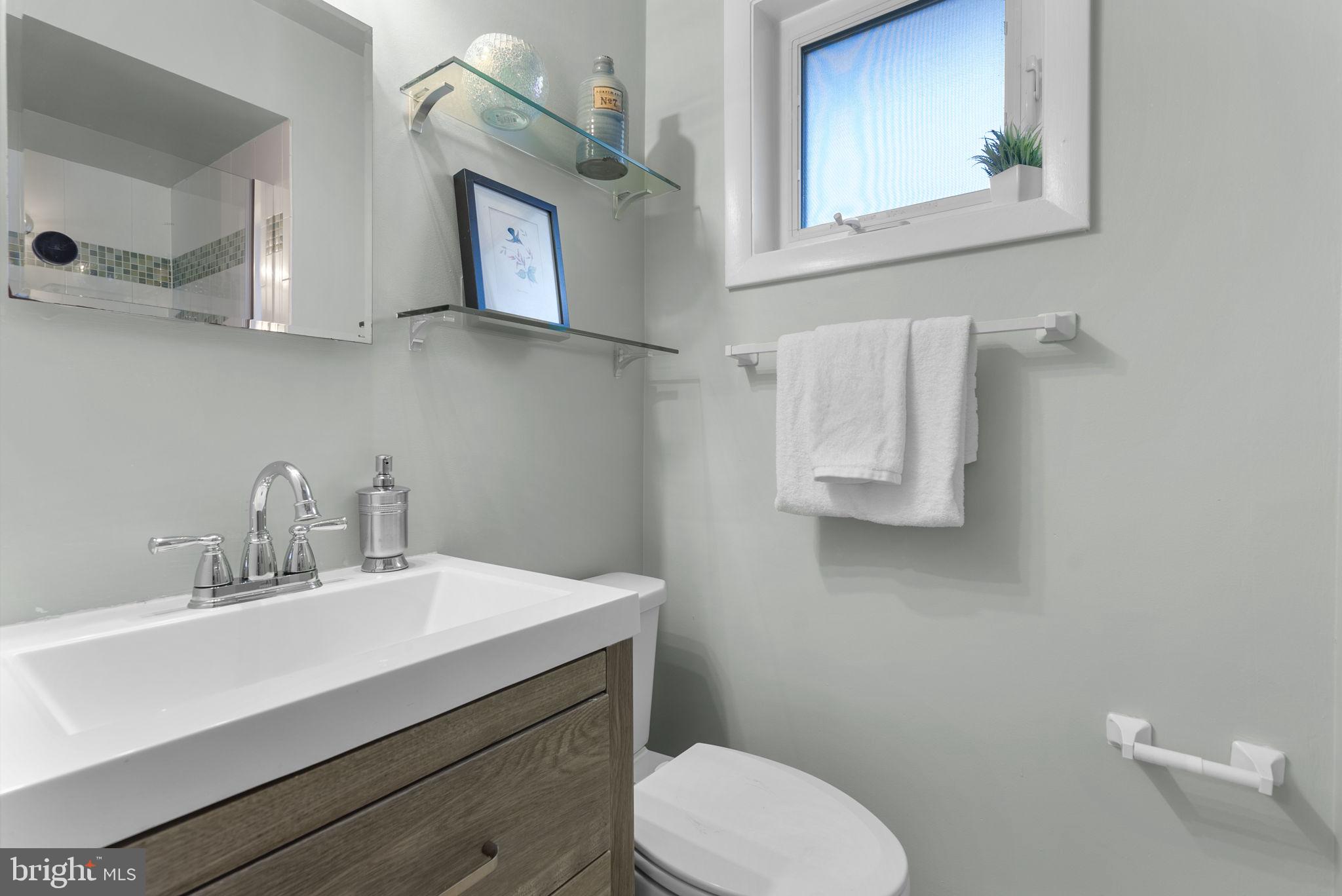8810 Spring Valley Road Chevy Chase, MD 20815 - Photo 14 of 28 Gallery Image 14