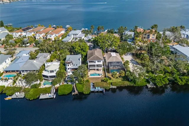 $3,950,000 | 8008 Midnight Pass Road, Sarasota, FL 34242