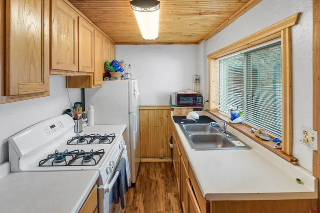 $1,850,000 | 610 East 3rd Avenue, Durango, CO 81301