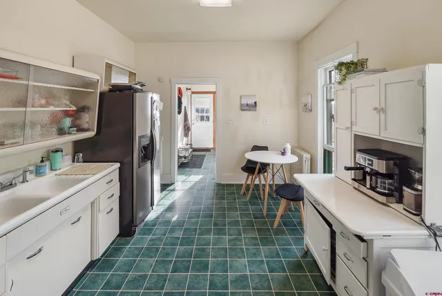 $1,850,000 | 610 East 3rd Avenue, Durango, CO 81301