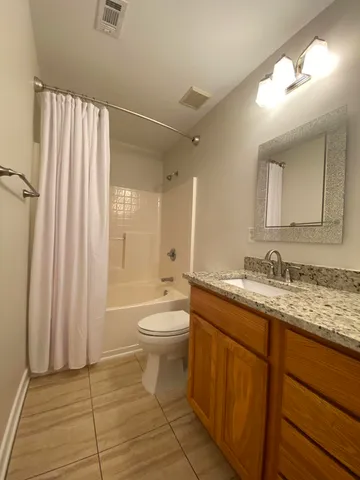 $2,250 | 417 Twin Lakes Lane, Destin, FL 32541