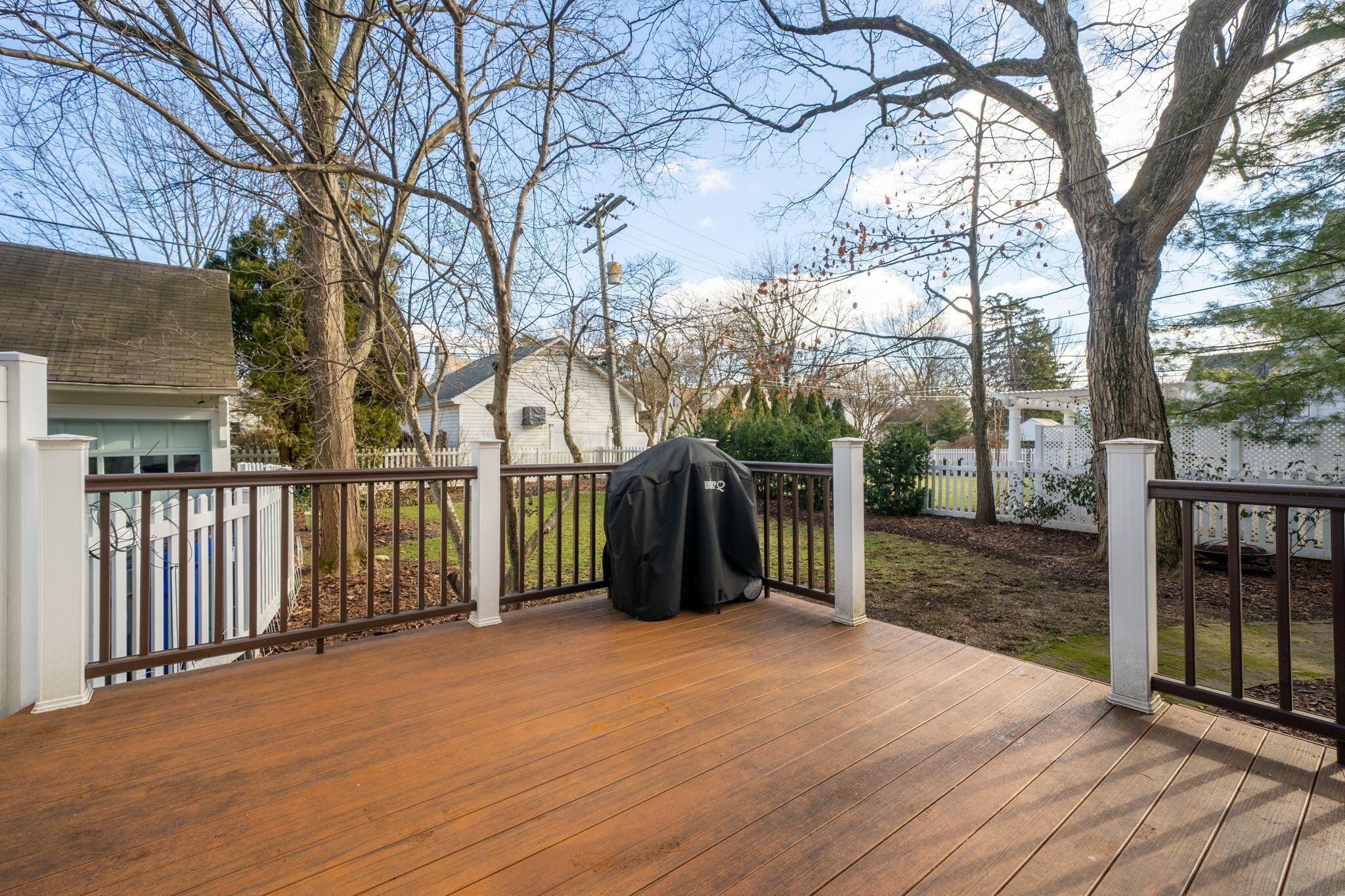 2604 York Road Columbus, OH 43221 - Photo 39 of 47 Deck