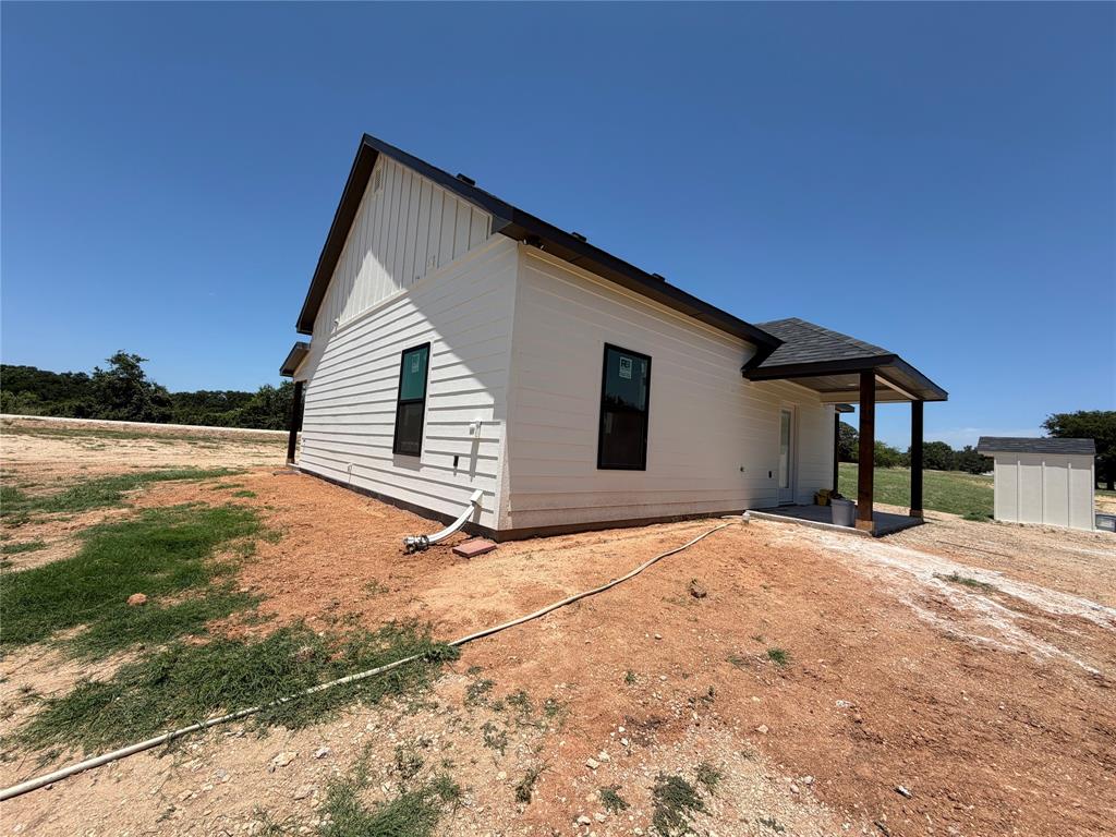 1040 Rays Way Weatherford, TX 76085 - Photo 5 of 23