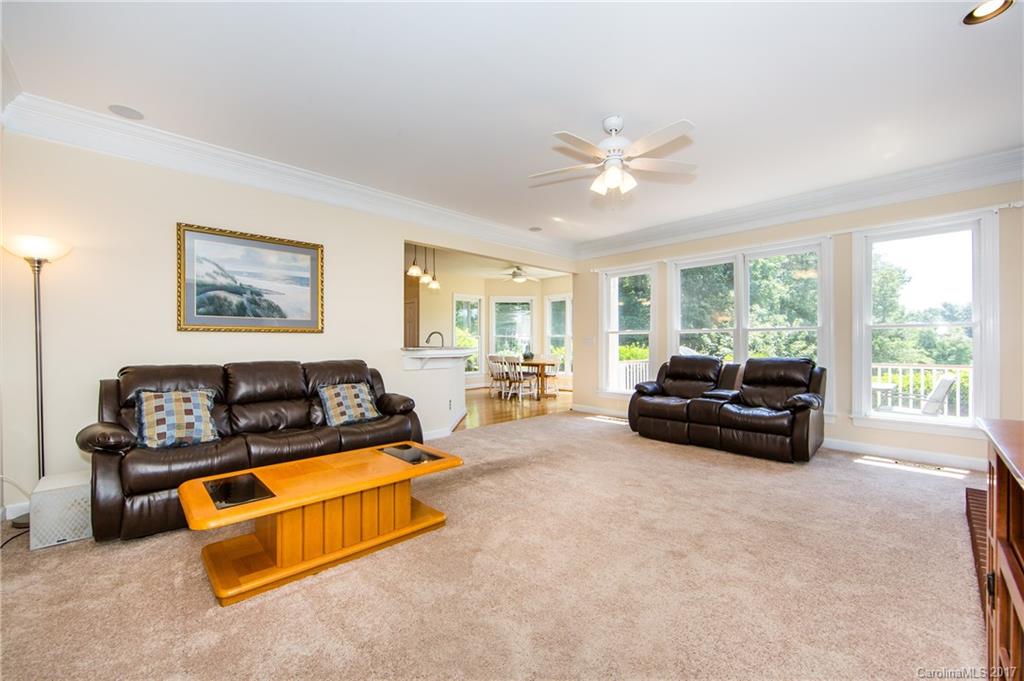 12120 Farnborough Road Huntersville, NC 28078 - Photo 10 of 24 Gallery Image 10