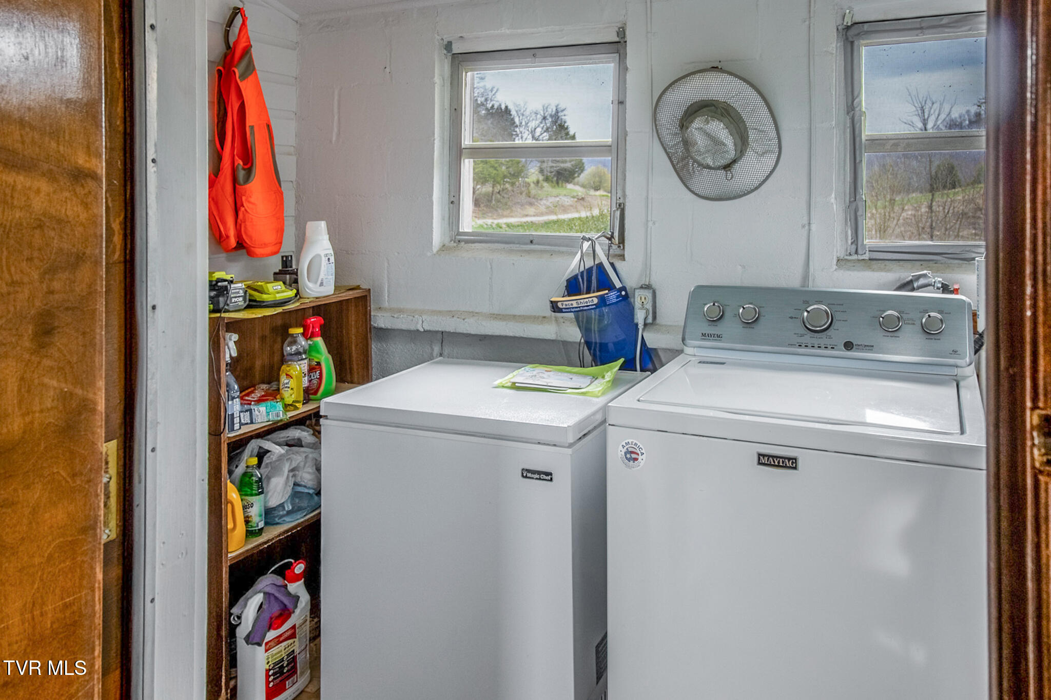 2911 Kingdom Road Duffield, VA 24244 - Photo 35 of 39 IMG_0817-HDR_IMG_0823-HDR_Hdr