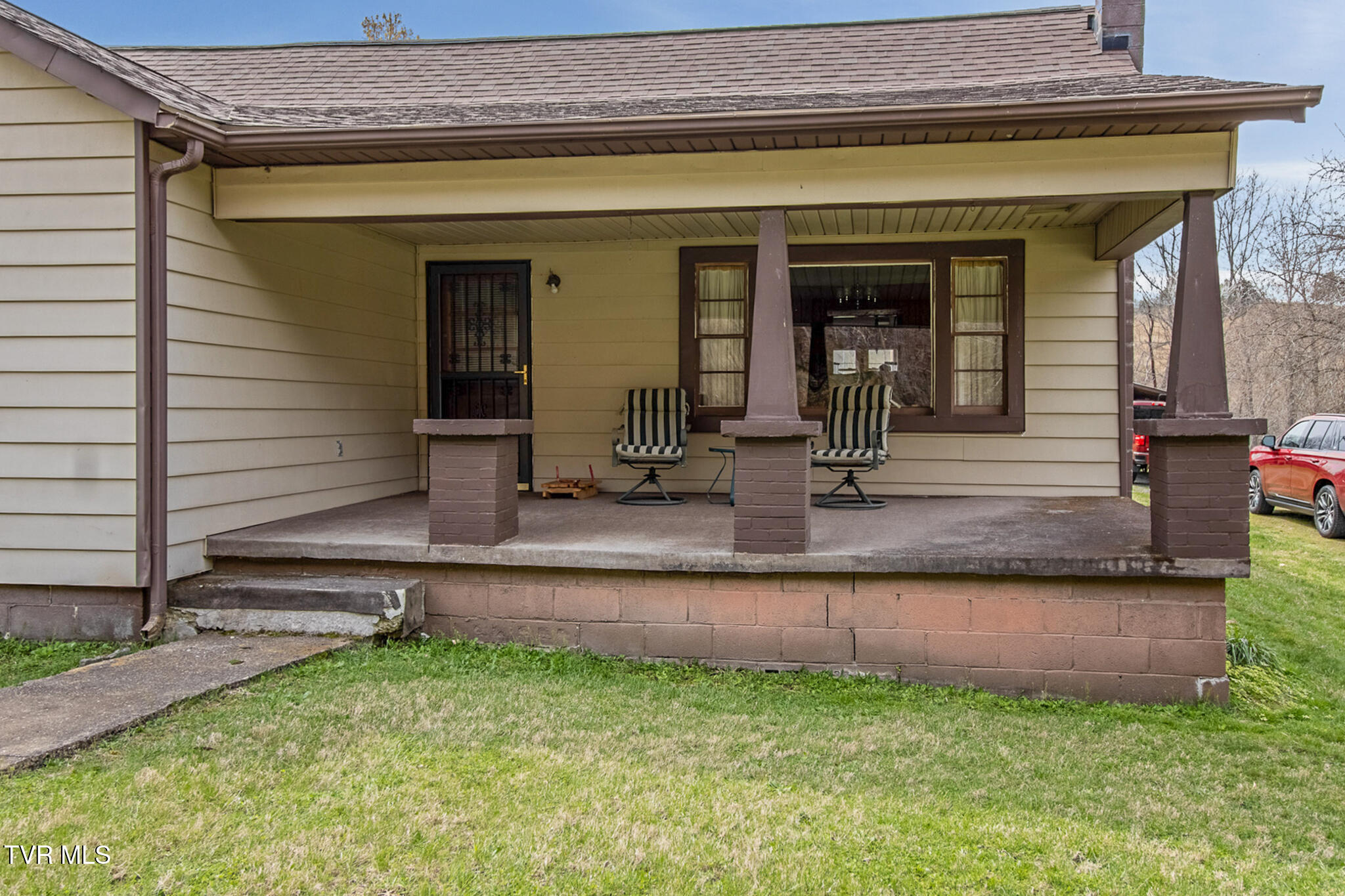 2911 Kingdom Road Duffield, VA 24244 - Photo 5 of 39 IMG_0862-HDR_IMG_0868-HDR_Hdr