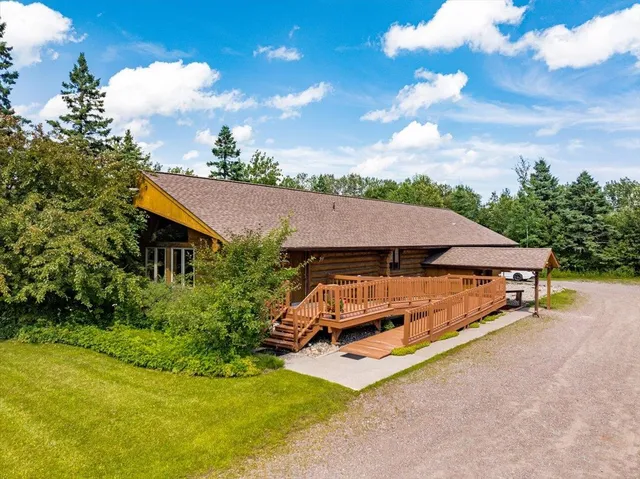 $689,900 | 5722 Homestead Road, Duluth, MN 55804