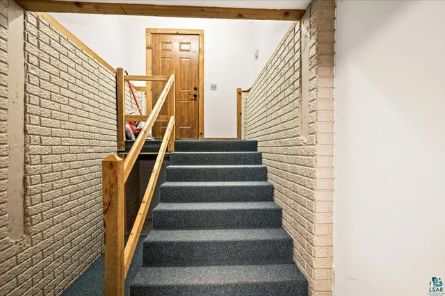 $689,900 | 5722 Homestead Road, Duluth, MN 55804