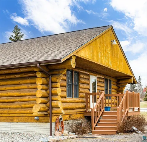 $689,900 | 5722 Homestead Road, Duluth, MN 55804