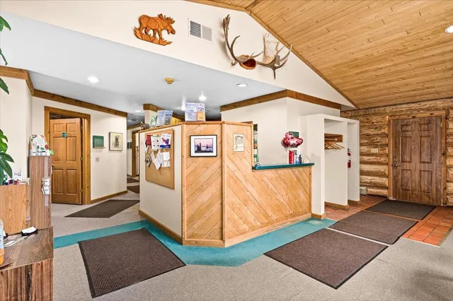 $689,900 | 5722 Homestead Road, Duluth, MN 55804