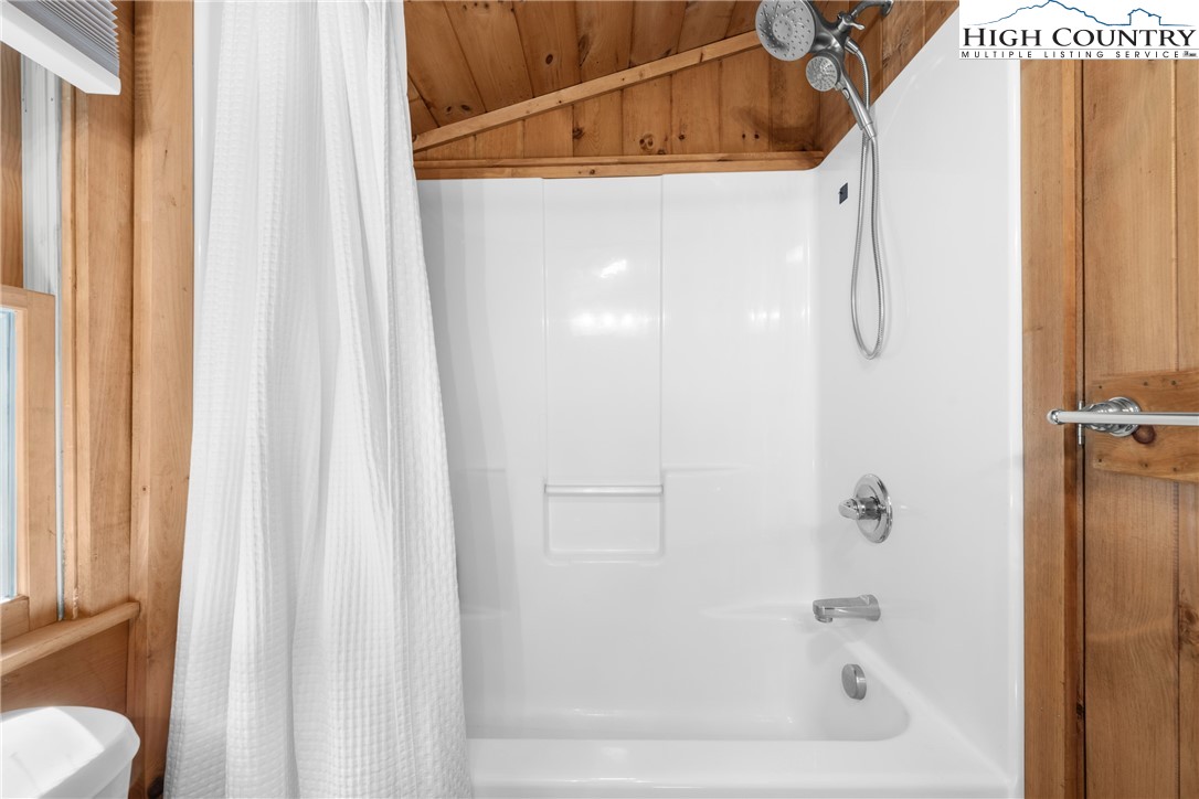 376 Yellow Bear Road Todd, NC 28684 - Photo 23 of 43