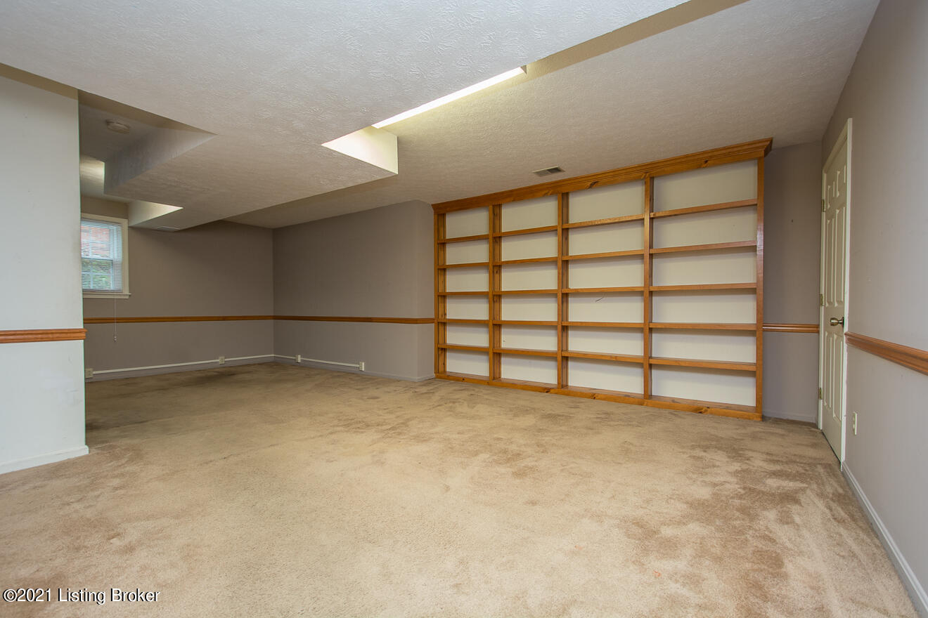 2805 Lexham Road Louisville, KY 40220 - Photo 35 of 54 Lower Level