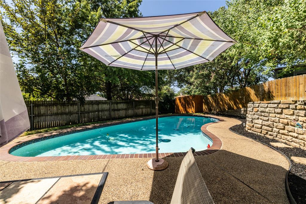 a view of a bench in the patio