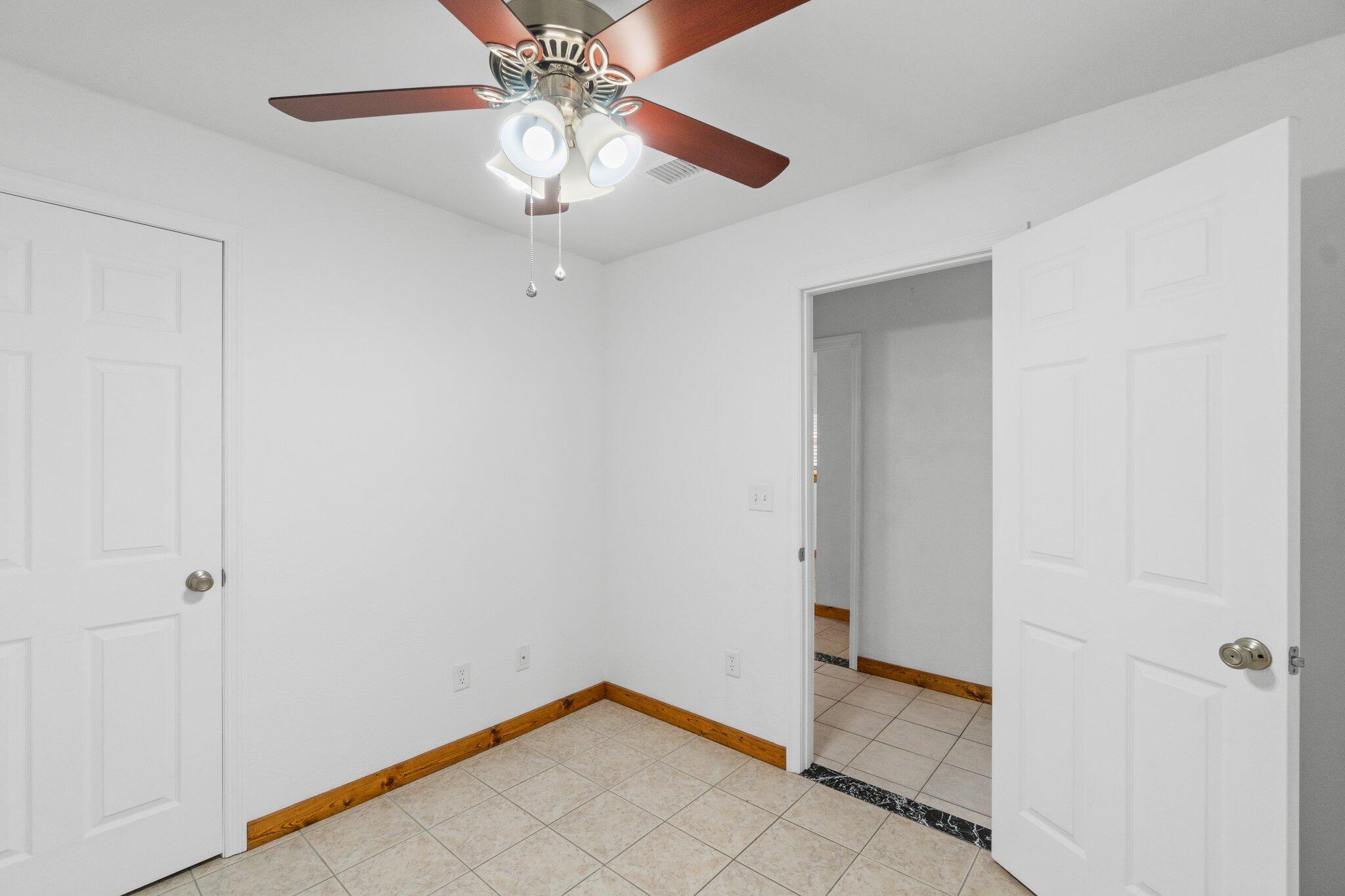 606 3rd Street Carrabelle, FL 32322 - Photo 18 of 45 26-web-or-mls-FDP04162