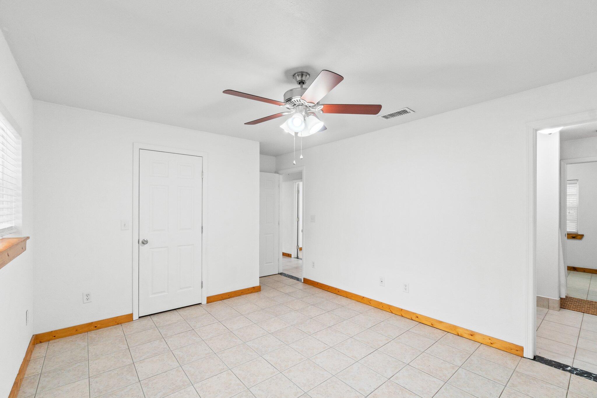 606 3rd Street Carrabelle, FL 32322 - Photo 23 of 45 31-web-or-mls-FDP04179