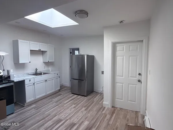 $649,000 | 9 Broadway, Schenectady, NY 12305