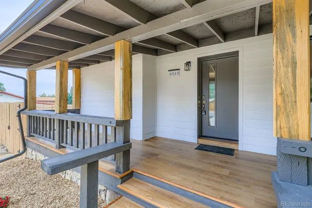 $699,900 | 6510 West Jefferson Place, Lakewood, CO 80226