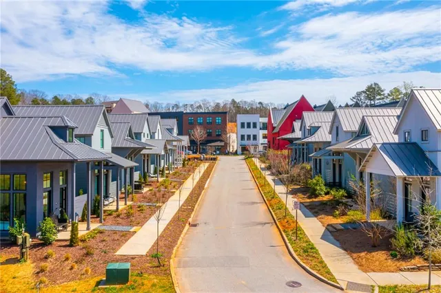 a view of a house with swimming pool