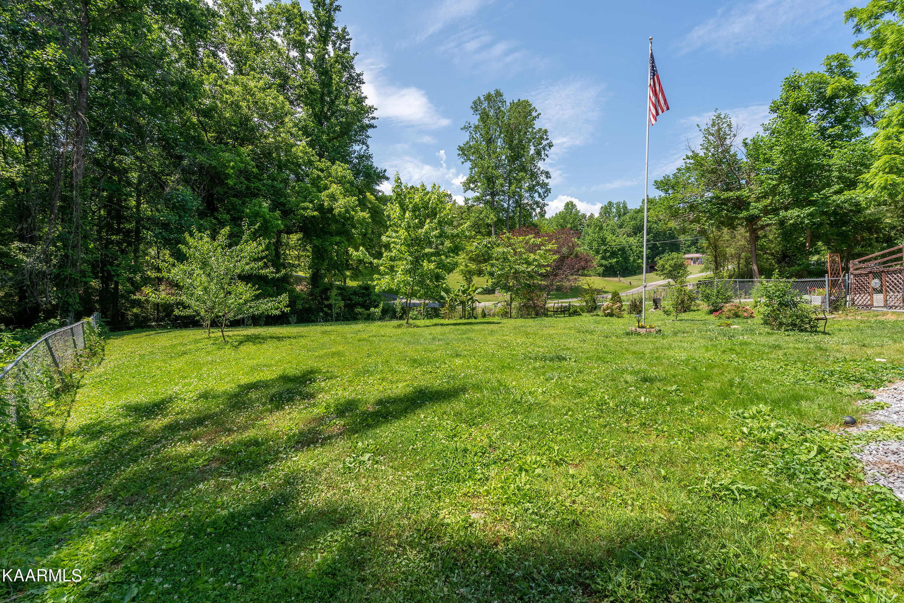 232 Shady Road Oliver Springs, TN 37840 - Photo 19 of 19 A7303671-HDR