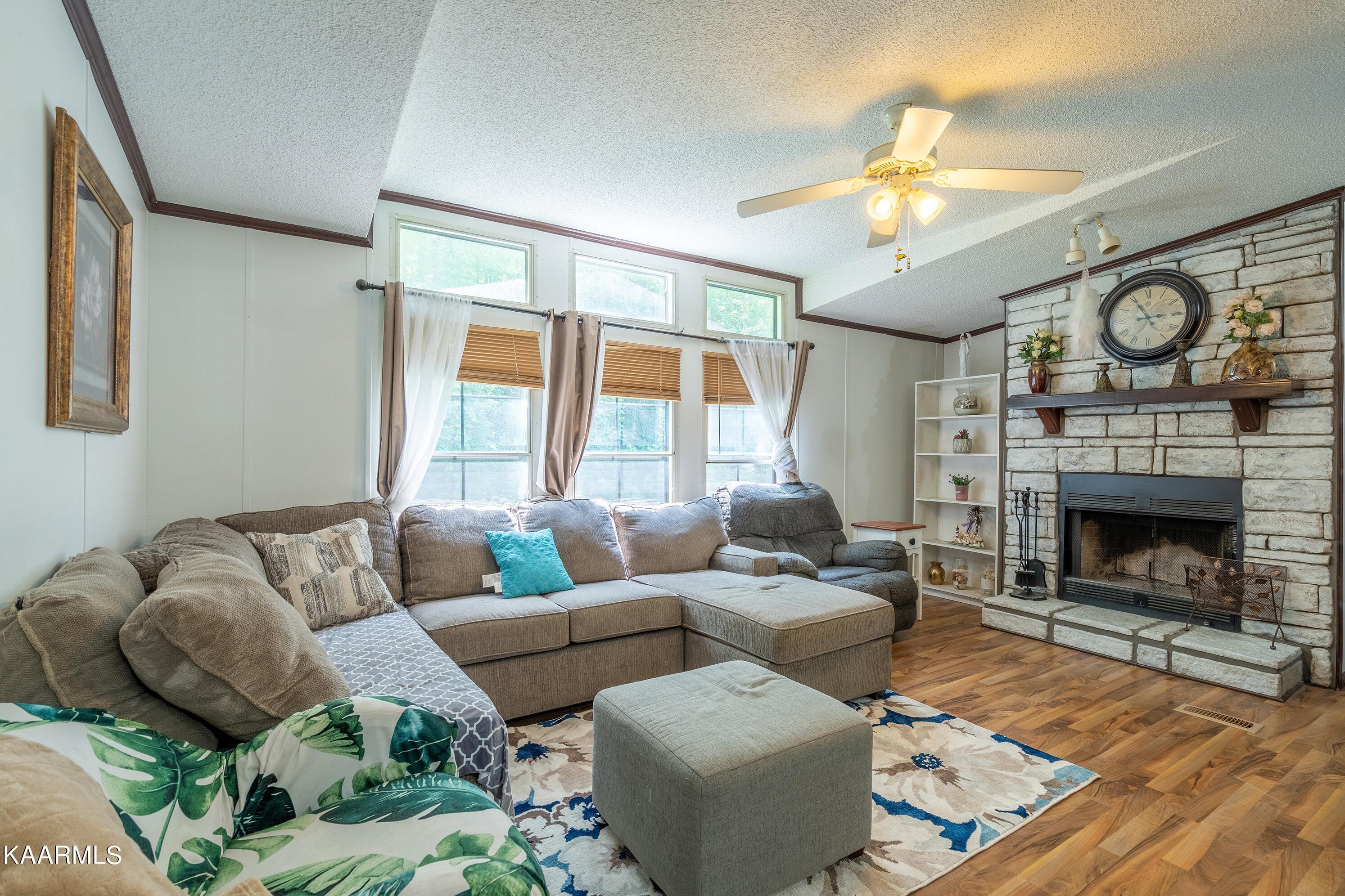 232 Shady Road Oliver Springs, TN 37840 - Photo 9 of 19 A7303623-HDR