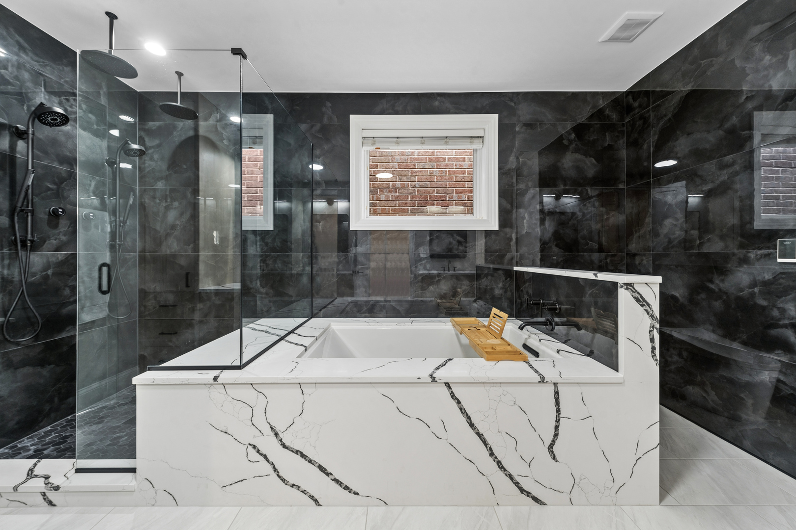 1460 West Byron Street Chicago, IL 60613 - Photo 14 of 33 a bathroom with a bathtub and shower