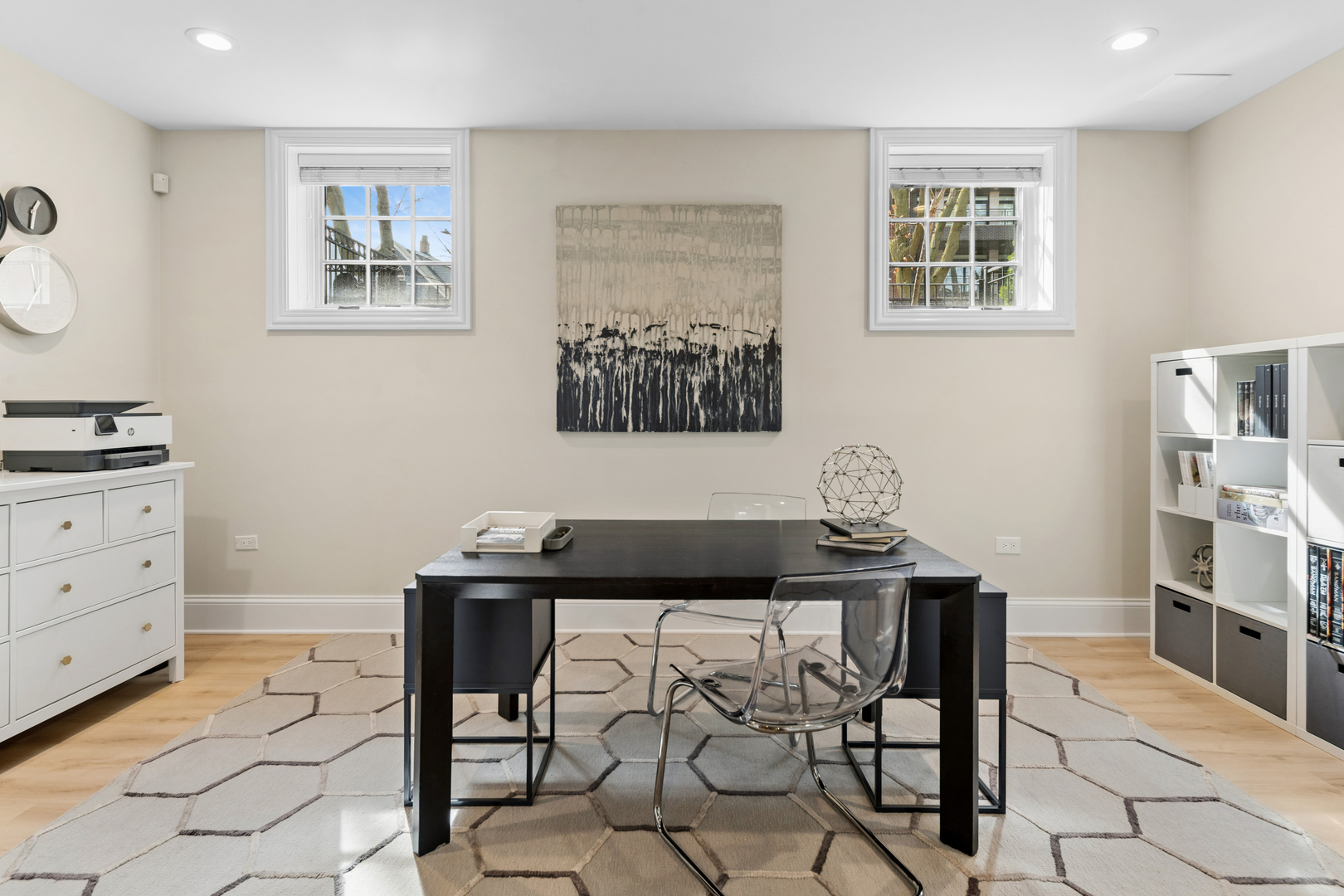 1460 West Byron Street Chicago, IL 60613 - Photo 28 of 33 a view of a workspace with furniture