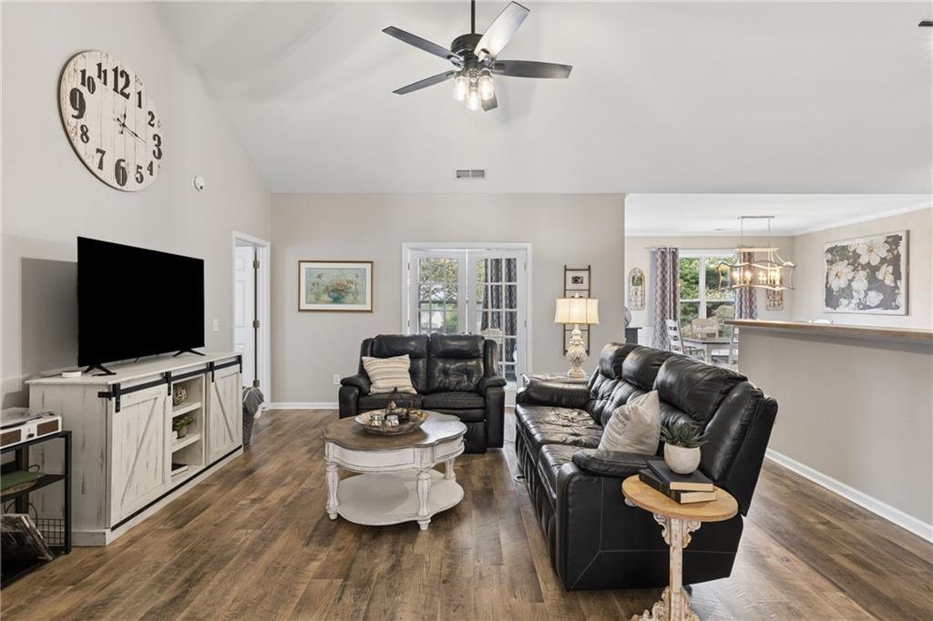 353 Springs Crossing Canton, GA 30114 - Photo 10 of 53