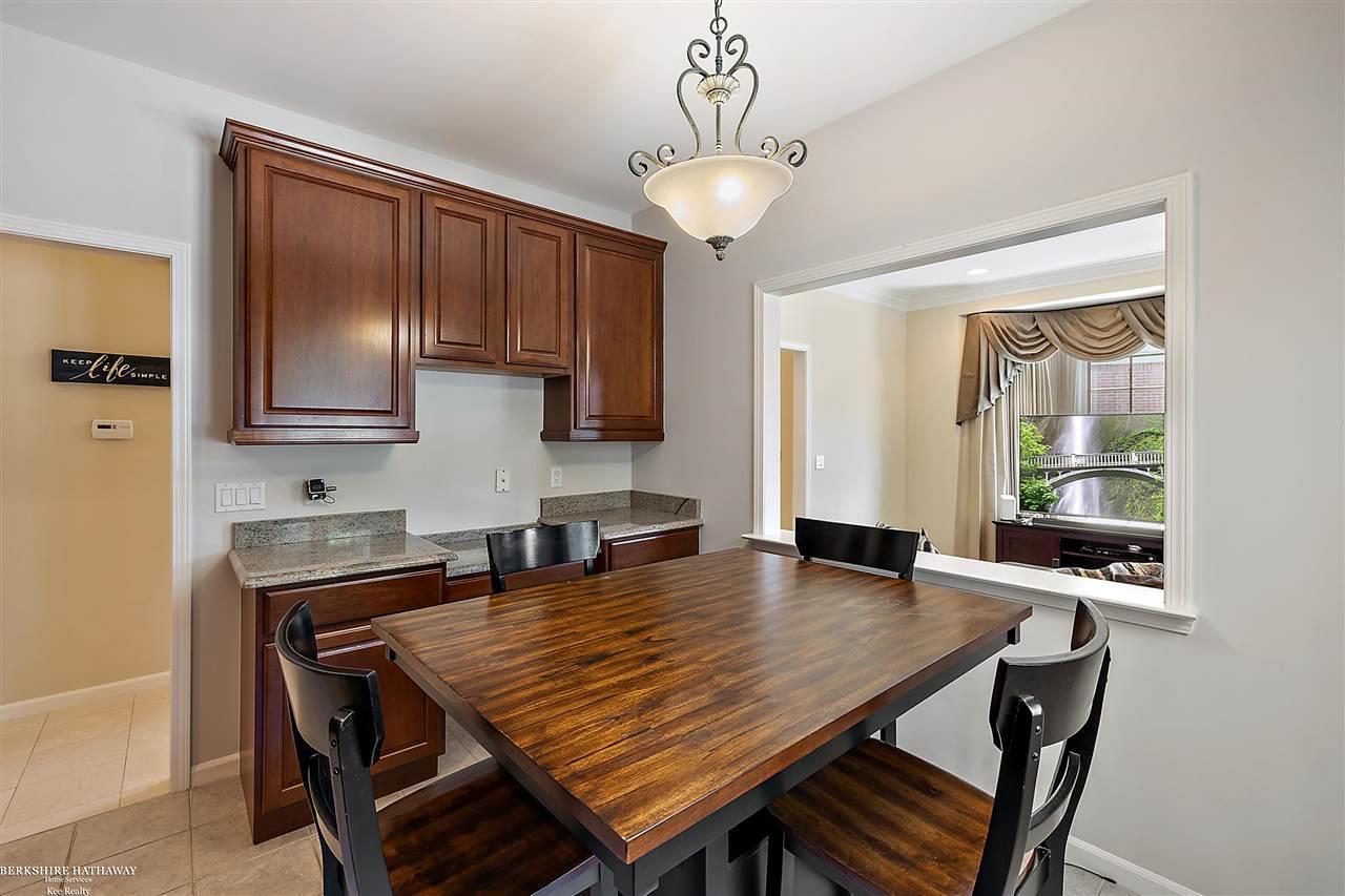 3689 Winding Brk Circle Rochester, MI 48309 - Photo 20 of 51 50079954-19.JPG