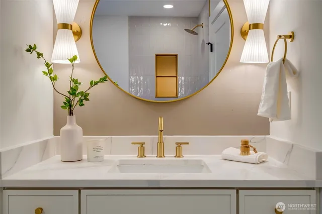 $1,091,500 | 20126 81st Avenue West, Edmonds, WA 98026