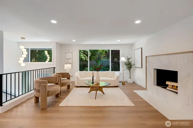 $1,091,500 | 20126 81st Avenue West, Edmonds, WA 98026