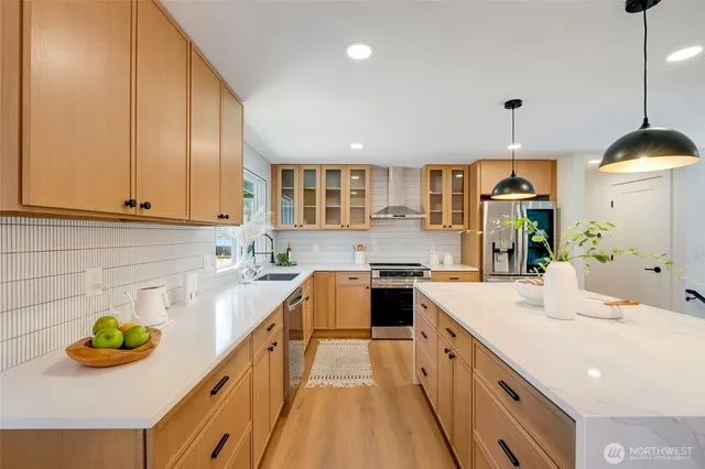 $1,091,500 | 20126 81st Avenue West, Edmonds, WA 98026