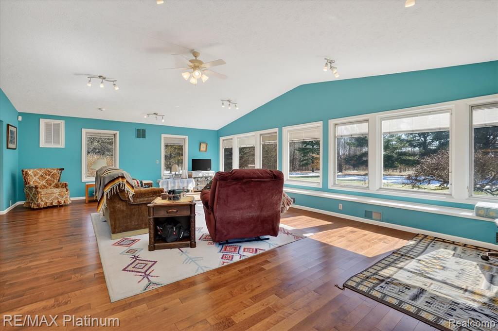 3725 West Howell Road Mason, MI 48854 - Photo 15 of 64