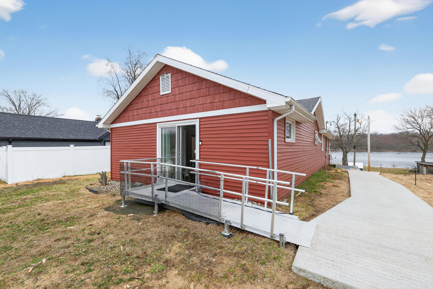 69907 Sunset Blvd Union MI-large-001-033