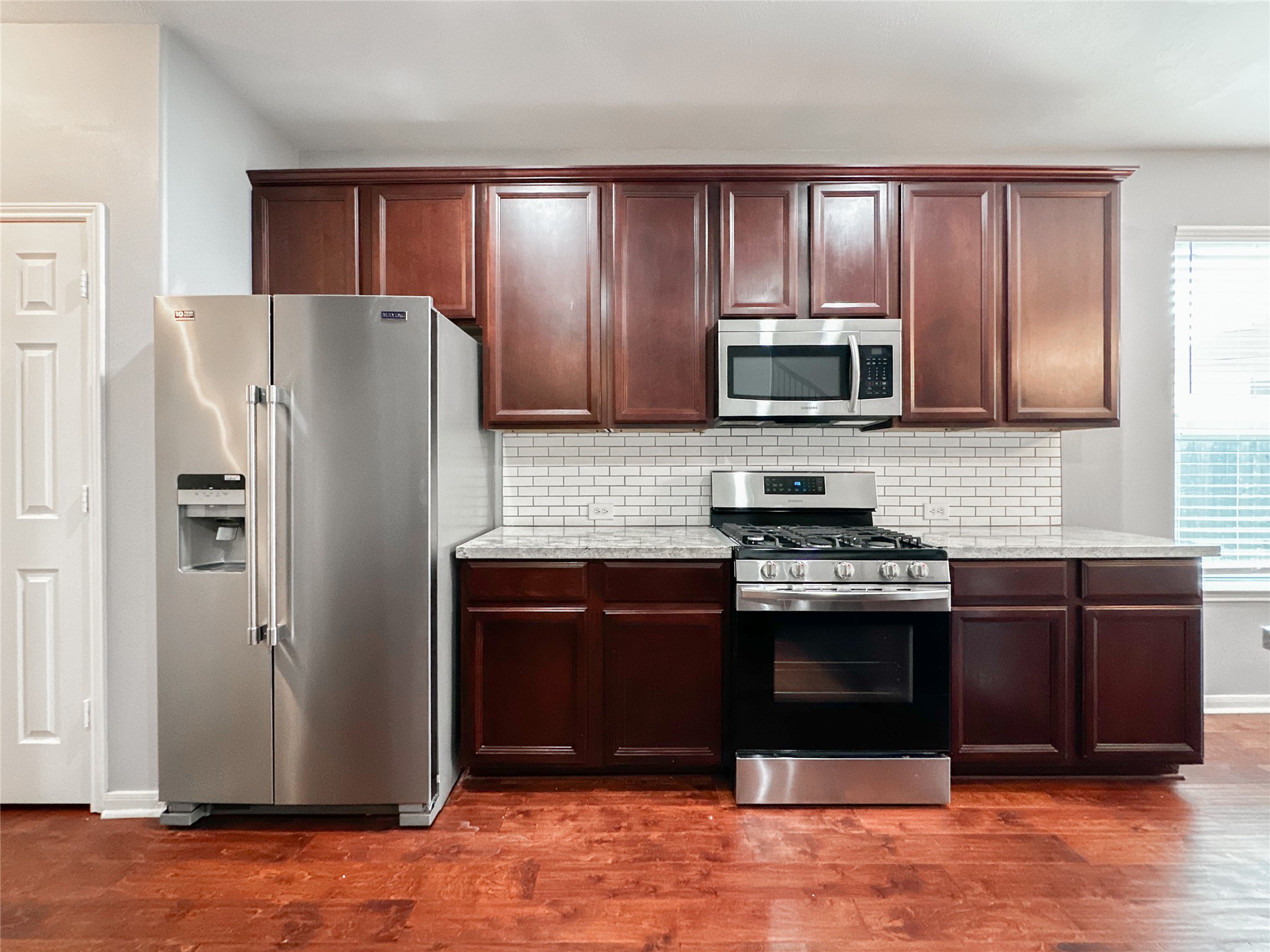 6810 Summer Bridge Lane Spring, TX 77379 - Photo 8 of 42