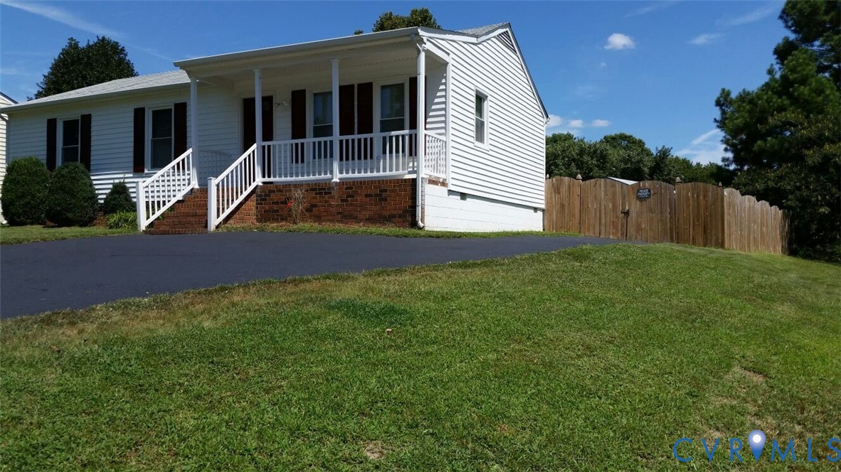 4613 Bridgewood Road Midlothian, VA 23112 - Photo 1 of 1