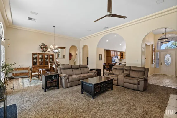 $749,000 | Undisclosed Address, Bakersfield, CA 93311