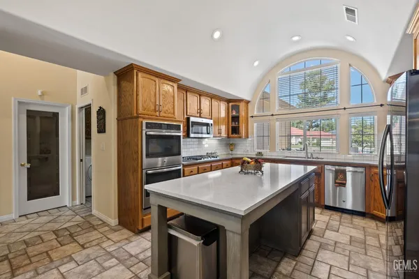 $749,000 | Undisclosed Address, Bakersfield, CA 93311