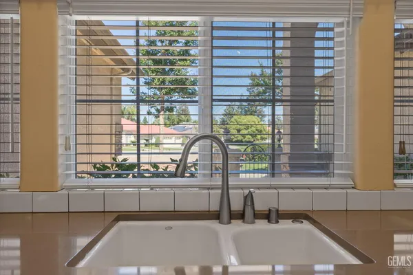 $749,000 | Undisclosed Address, Bakersfield, CA 93311