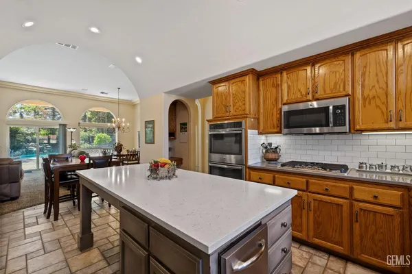 $749,000 | Undisclosed Address, Bakersfield, CA 93311
