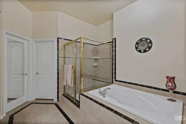 $749,000 | Undisclosed Address, Bakersfield, CA 93311