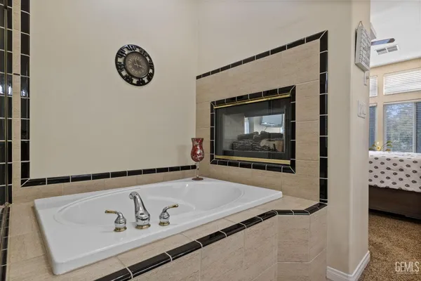 $749,000 | Undisclosed Address, Bakersfield, CA 93311