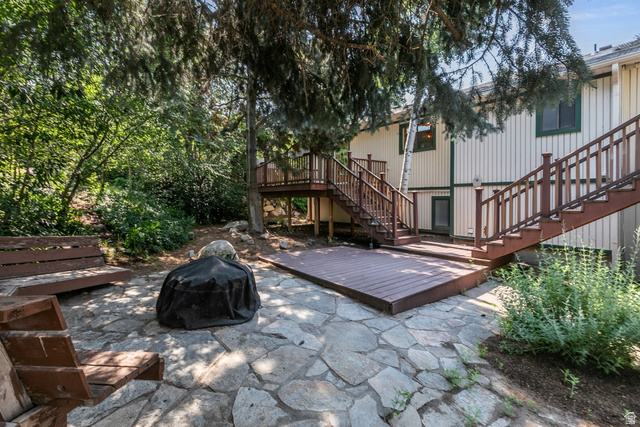 3205 Bell Canyon Road Sandy, UT 84092 - Photo 41 of 55