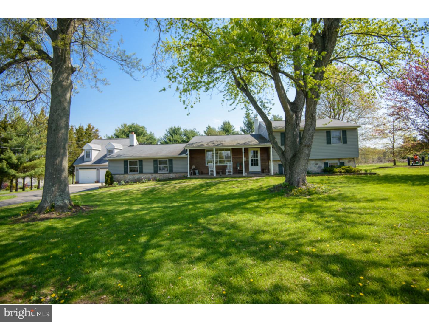 221 Moyer Road Perkasie, PA 18944 - Photo 1 of 25 Gallery Image 1