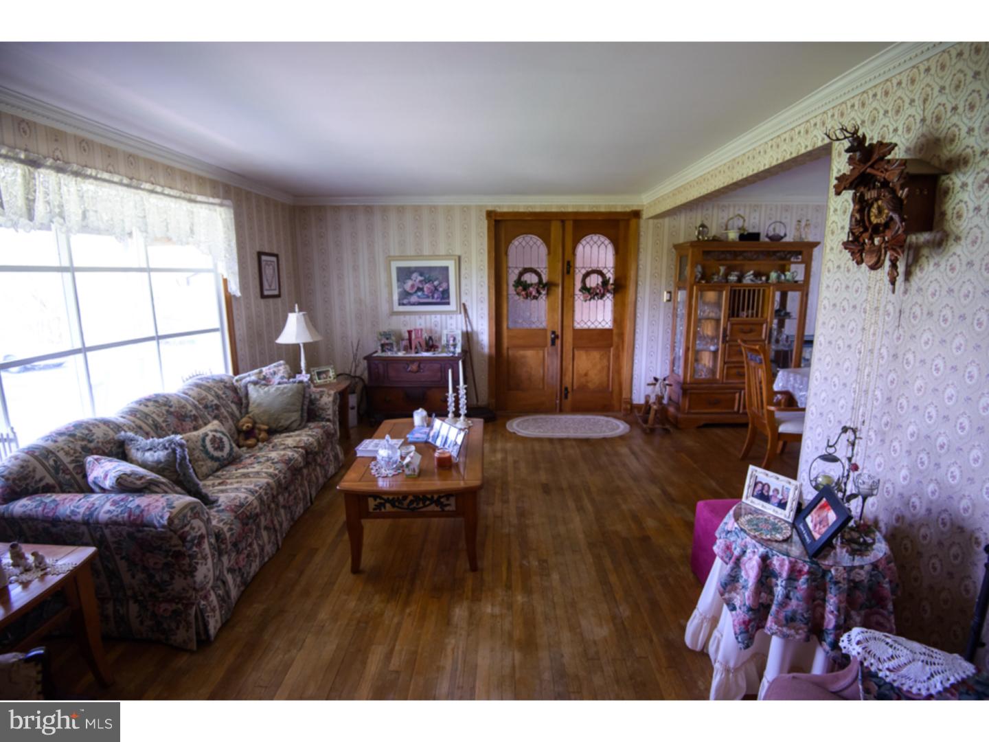 221 Moyer Road Perkasie, PA 18944 - Photo 7 of 25 Gallery Image 7