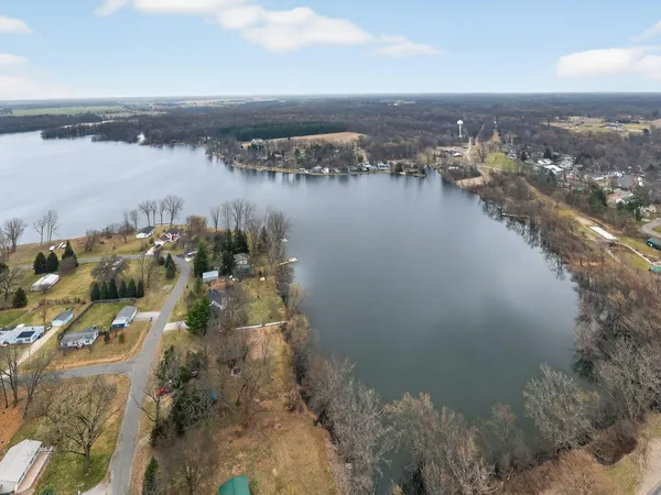 $475,000 | 3741 North Blackstone Avenue, Colon, MI 49040